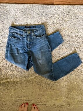 Lucky Brand Medium Blue Skinny Jeans